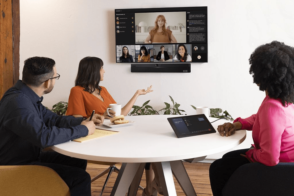 Lenovo Hybrid Meeting Room Solution